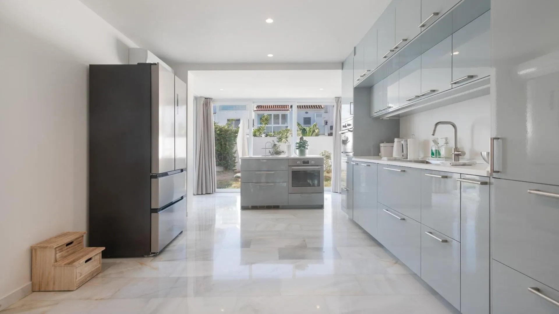 Luxurious And Modern Family Home Málaga